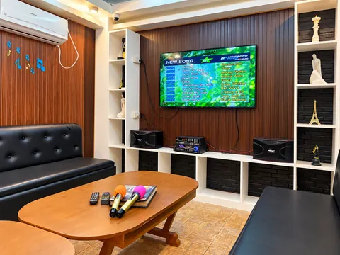 The private KTV room